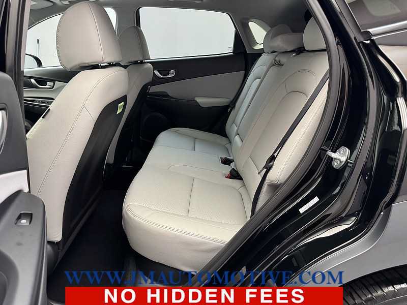Used 2023 Hyundai Kona Limited AWD/4WD image 15