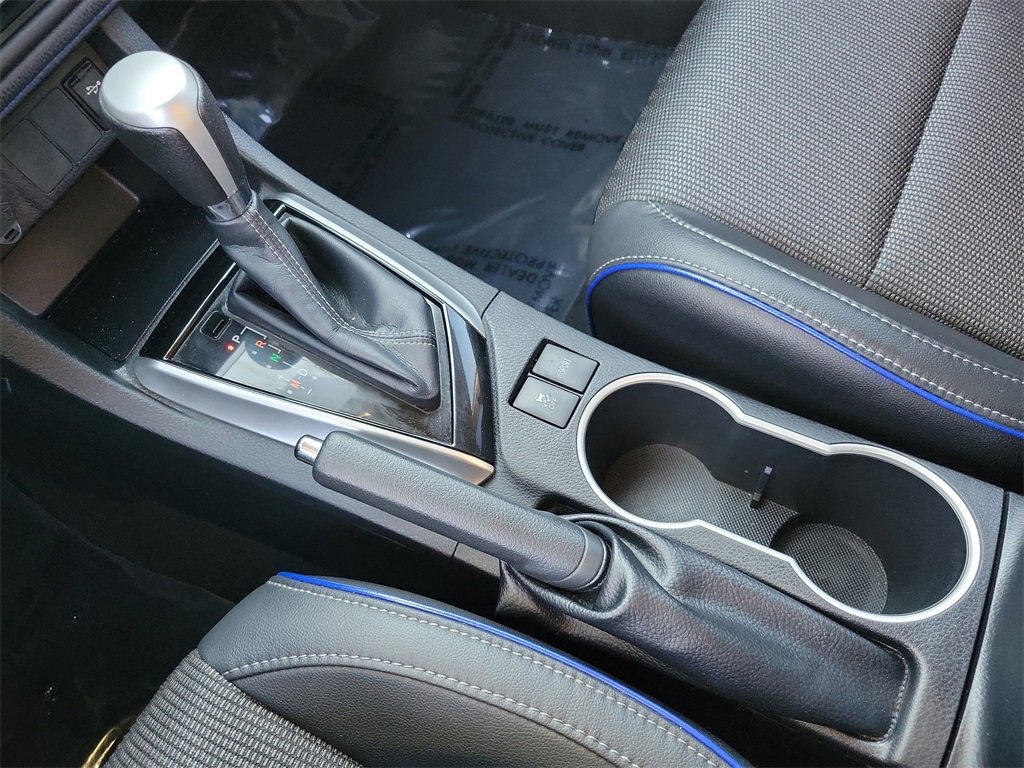Used 2018 Toyota Corolla SE image 12