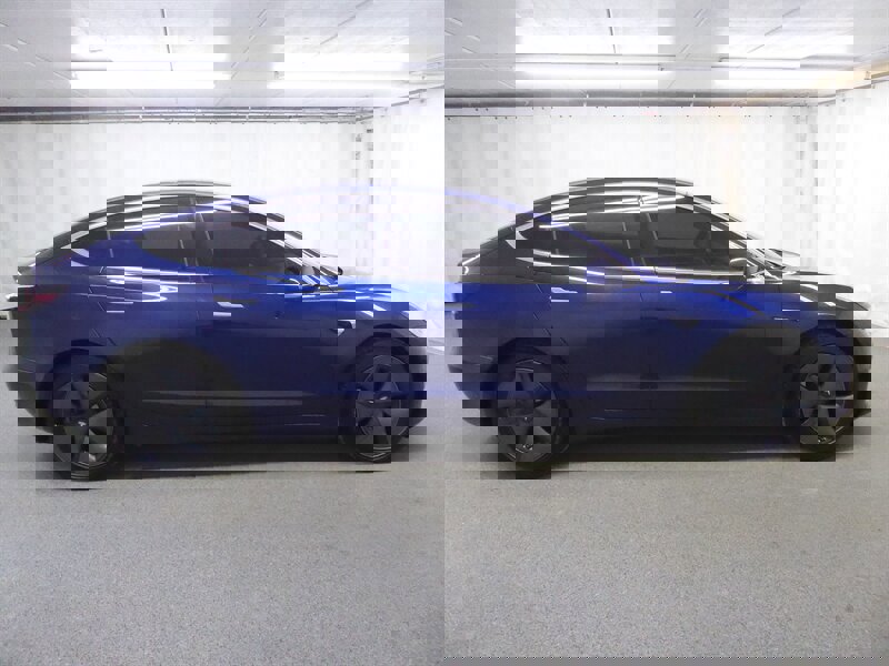 Used 2018 Tesla Model 3 image 8