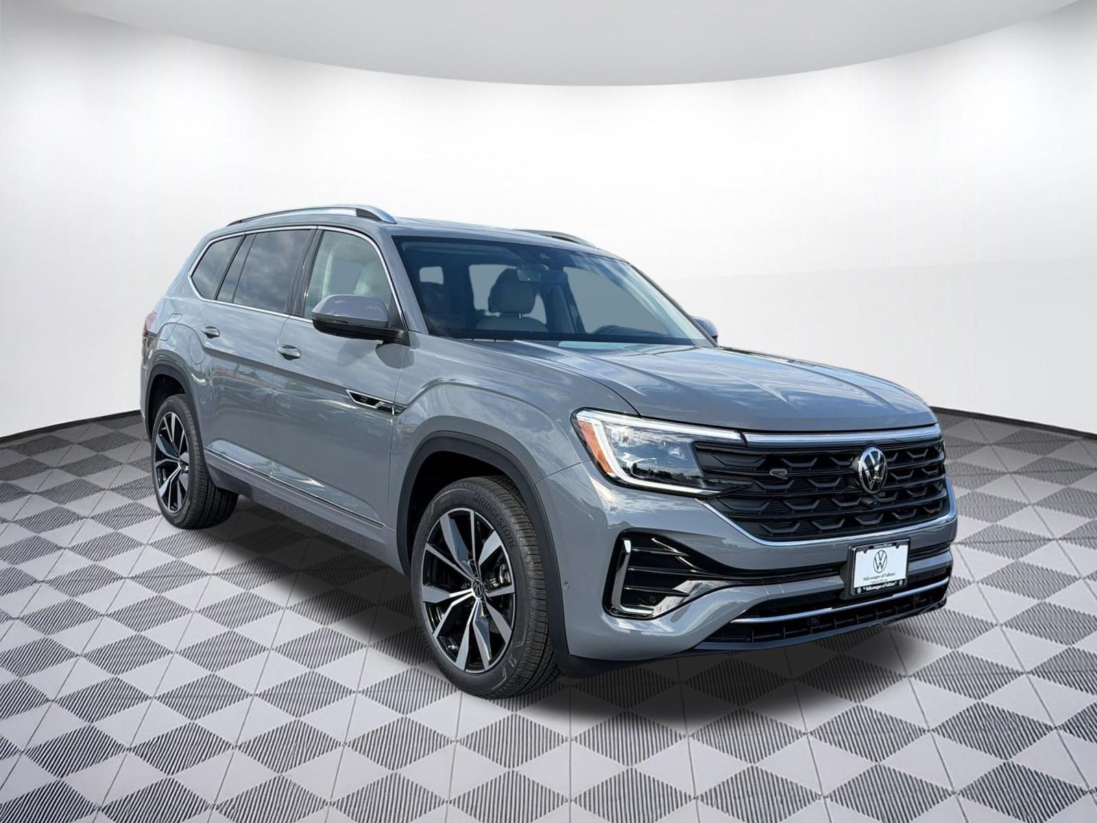 New 2026 Volkswagen Atlas SEL Premium R-Line AWD/4WD image 7
