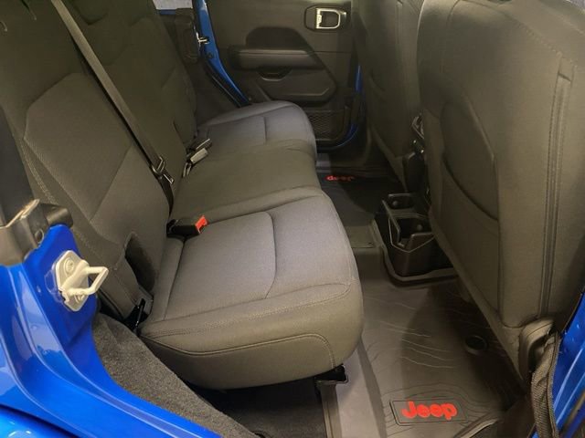 Used 2023 Jeep Wrangler Sahara AWD/4WD image 25