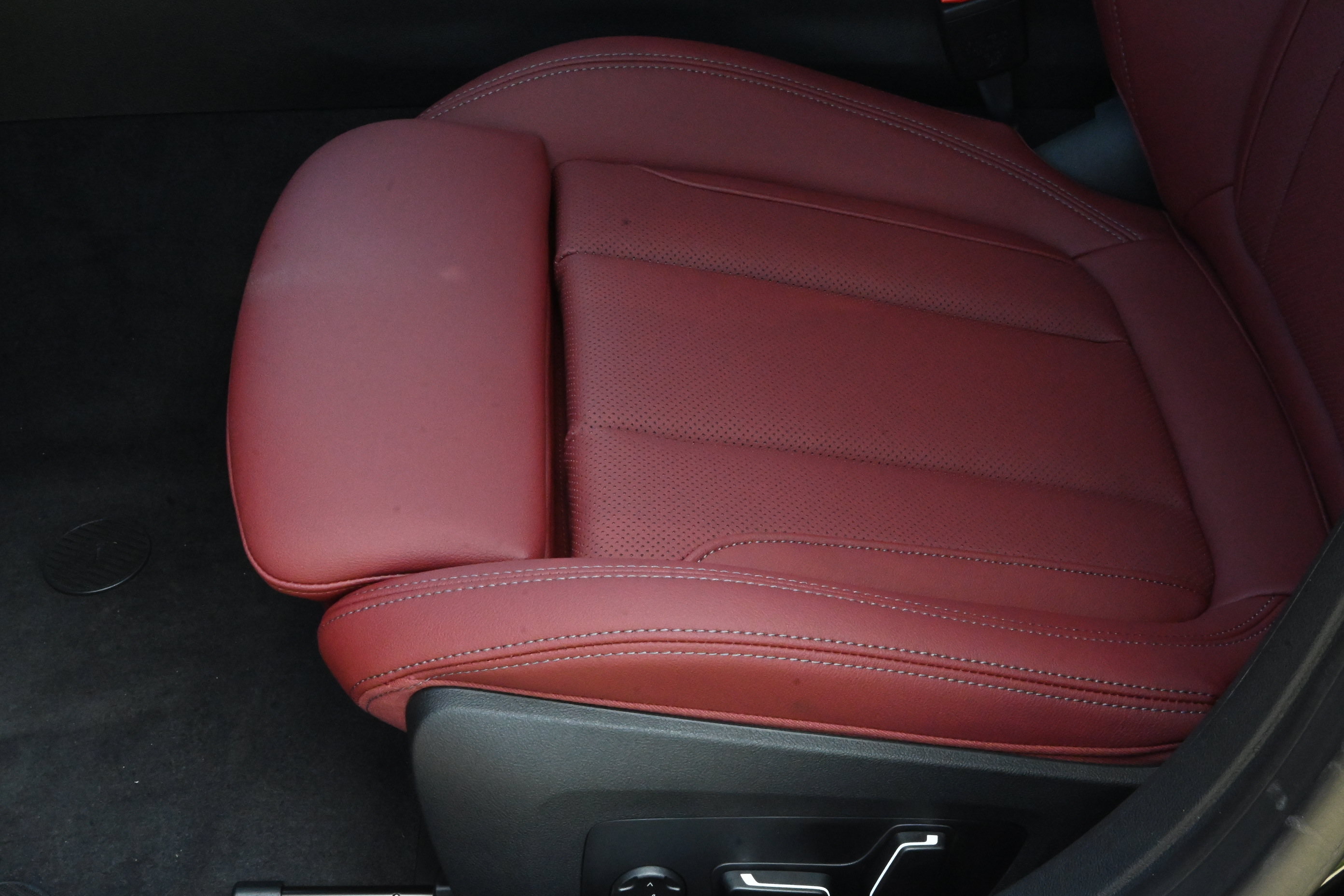 New 2026 BMW M440i w/ Premium Package RWD image 26