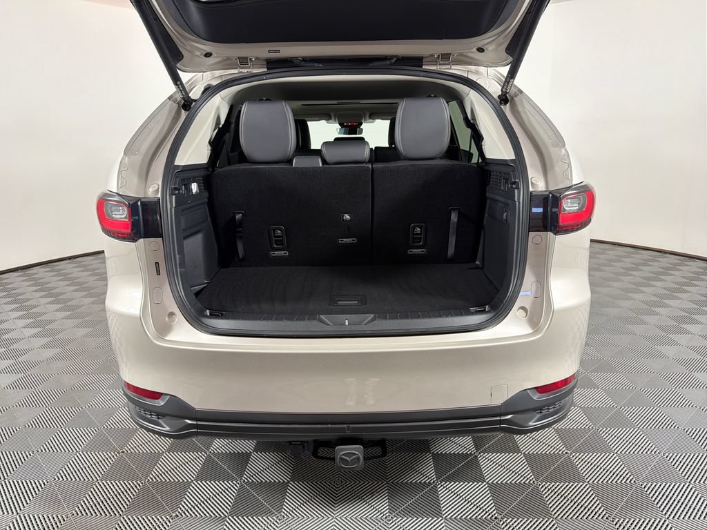 Used 2024 MAZDA CX-90 Plug-In Hybrid w/ Preferred AWD/4WD image 27