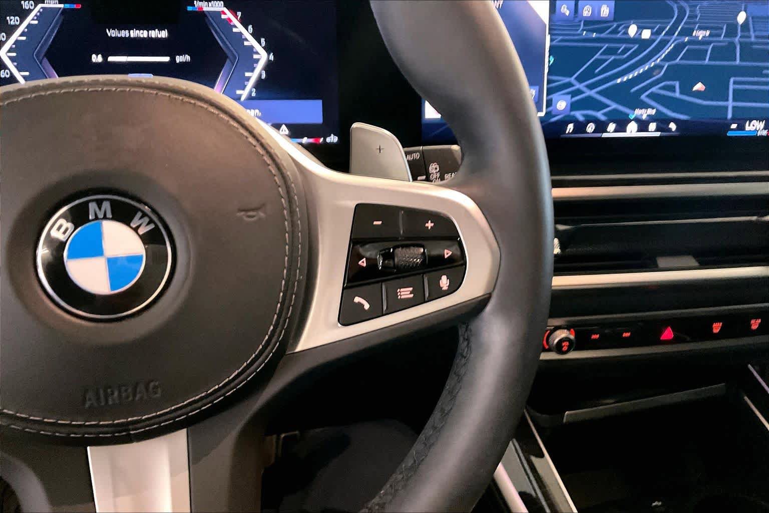 Certified 2026 BMW X5 xDrive40i w/ M Sport Package AWD/4WD image 23