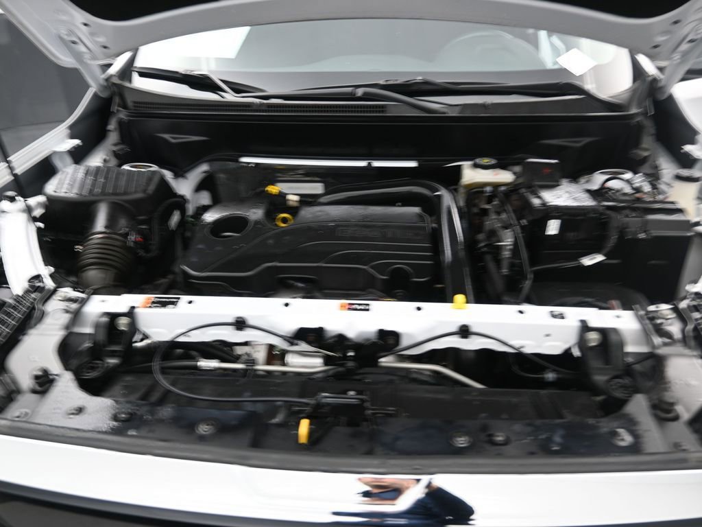 Used 2024 GMC Terrain SLE image 12