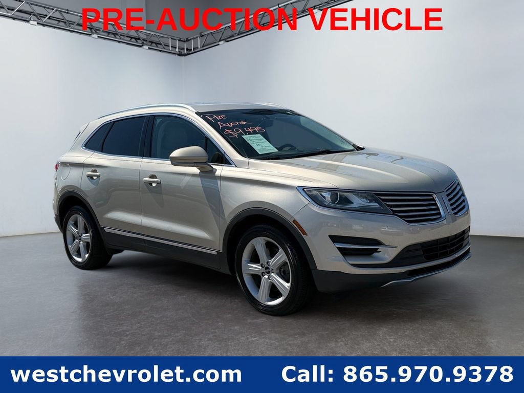 Used 2017 Lincoln MKC Premiere FWD image 1