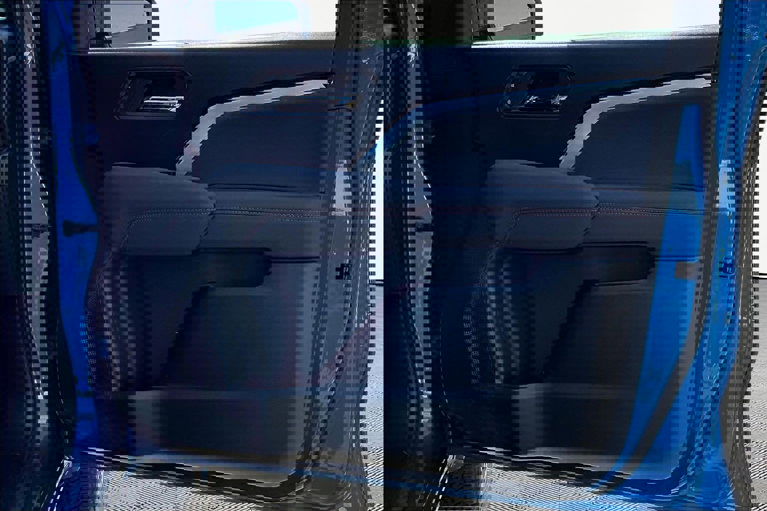 Used 2024 Chevrolet Colorado Z71 w/ Advanced Trailering Package image 30