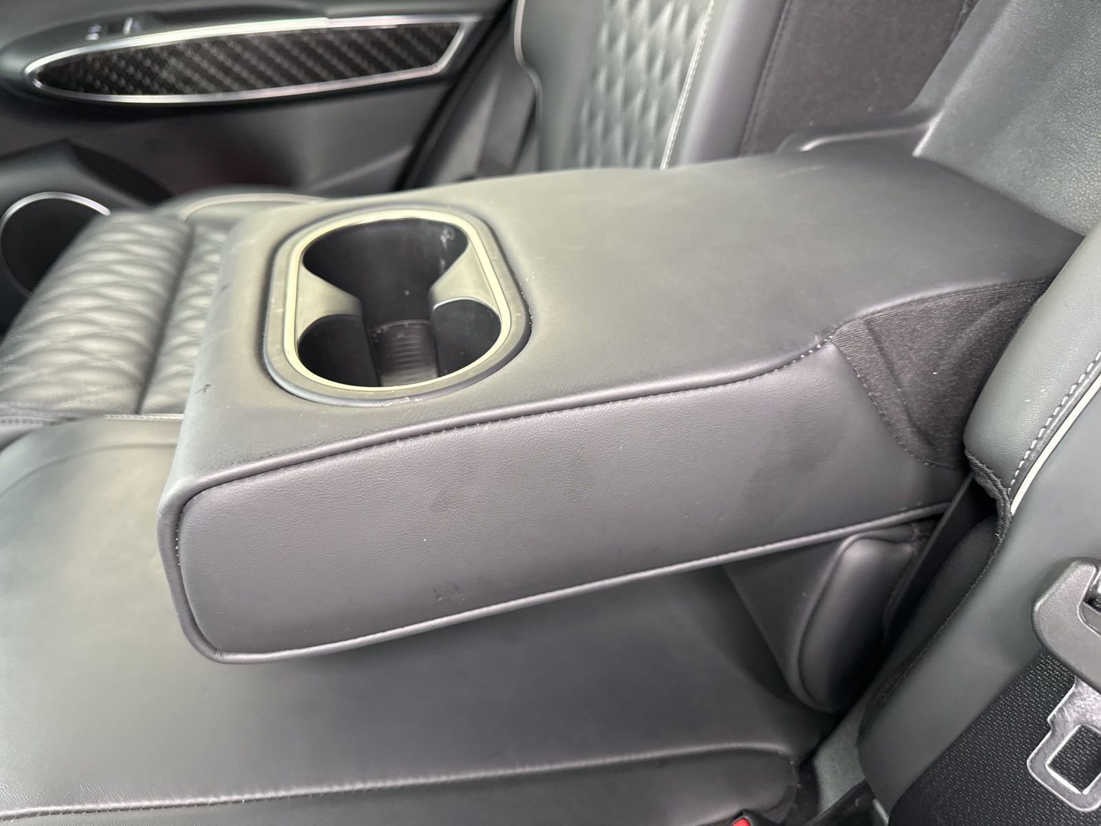 Used 2025 Genesis GV70 3.5T Sport w/ Sport Prestige Package image 15