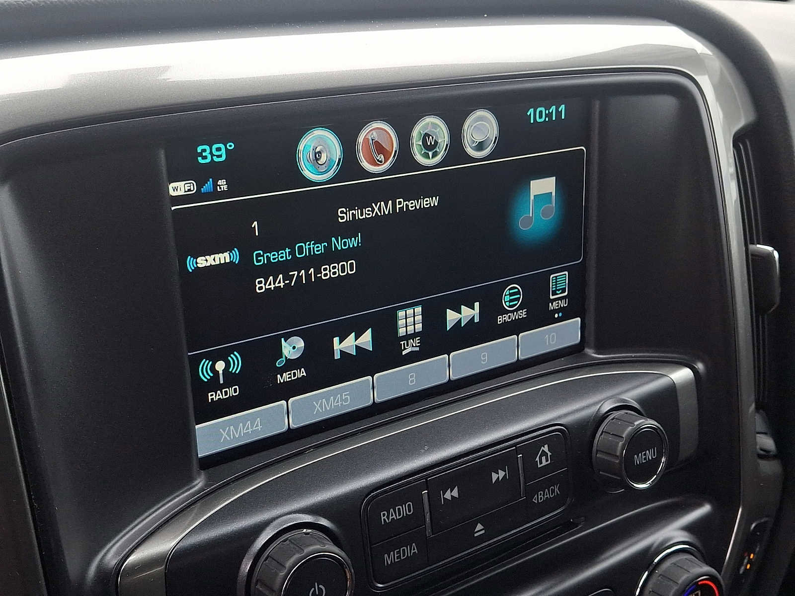 Used 2018 Chevrolet Silverado 1500 LT w/ All Star Edition image 16