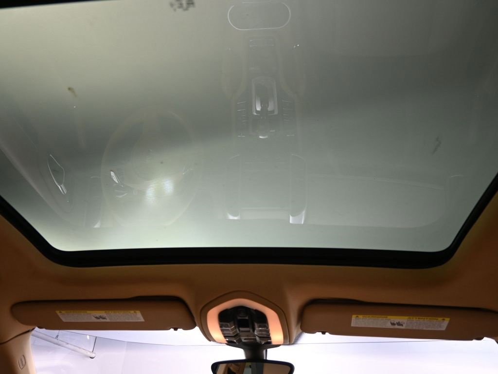 Used 2014 Porsche Cayenne Diesel image 25