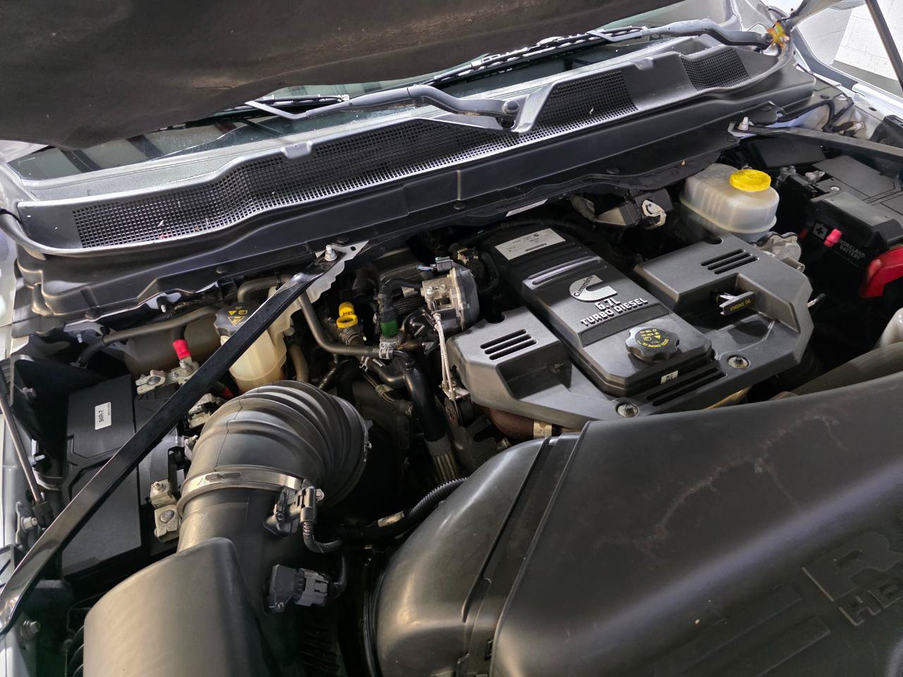 Used 2022 RAM 2500 Tradesman AWD/4WD image 37