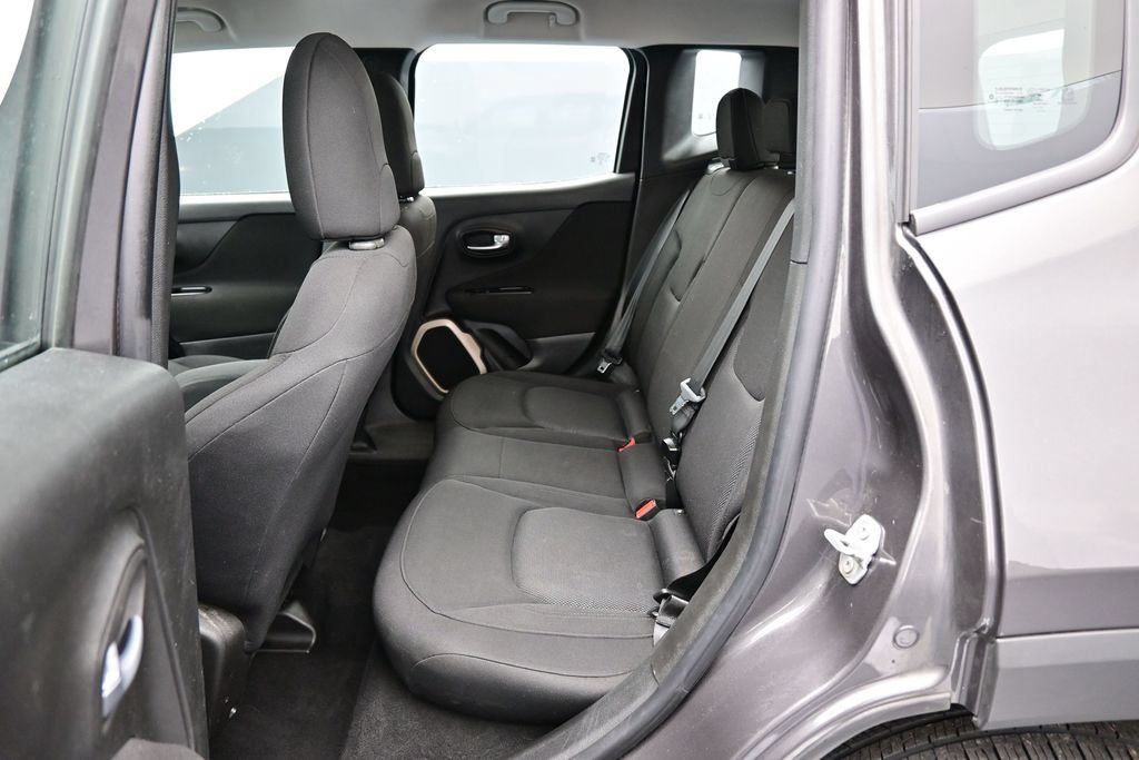 Used 2017 Jeep Renegade Sport w/ Power & Air Group FWD image 24