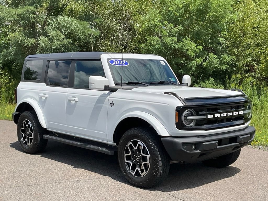 Used 2022 Ford Bronco Outer Banks AWD/4WD image 1