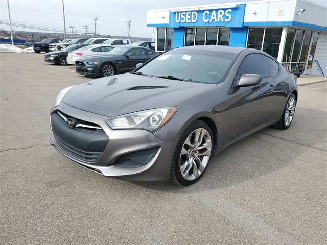 Used 2013 Hyundai Genesis 2.0T image 2