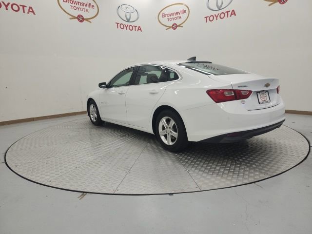 Used 2021 Chevrolet Malibu LS FWD image 3