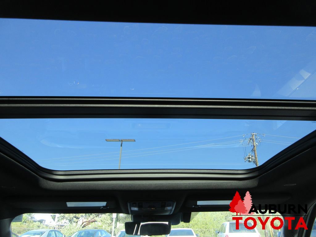 New 2026 Toyota Tundra Platinum image 7