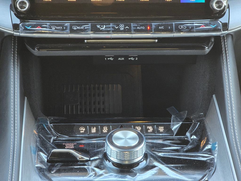 New 2026 Jeep Grand Wagoneer 4WD w/ Premium Group I image 35