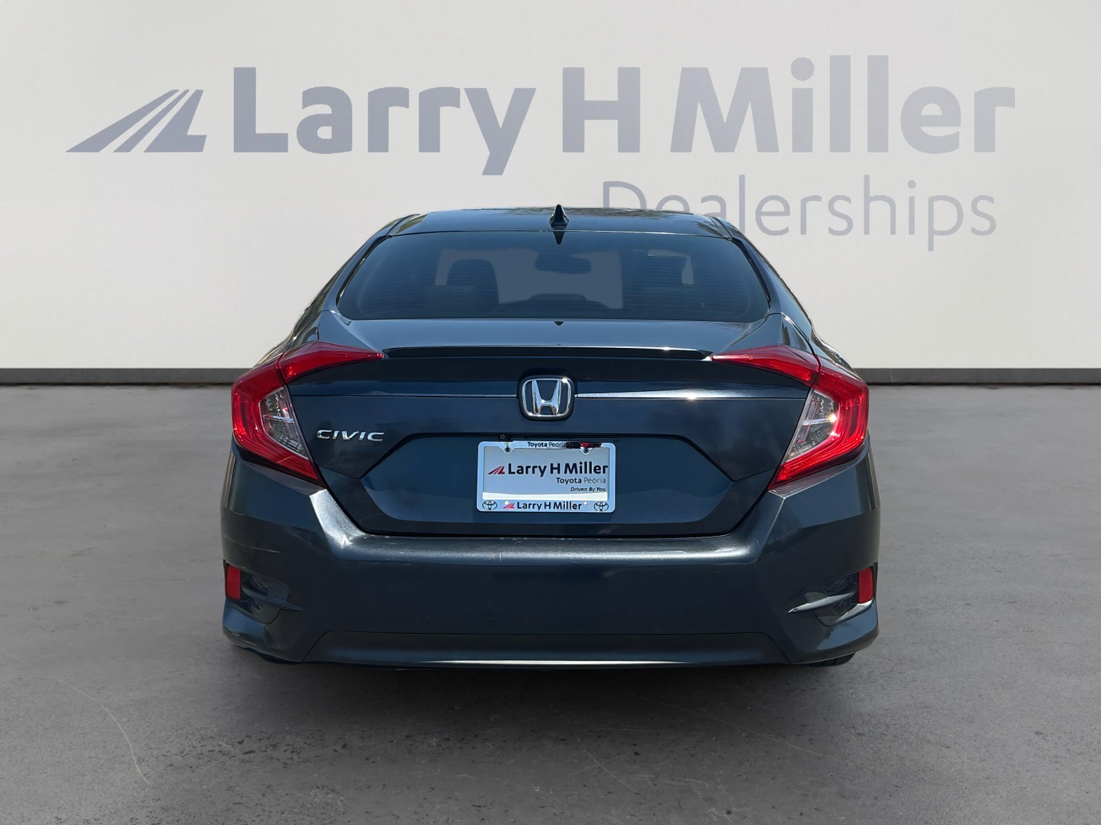 Used 2016 Honda Civic EX-L image 4