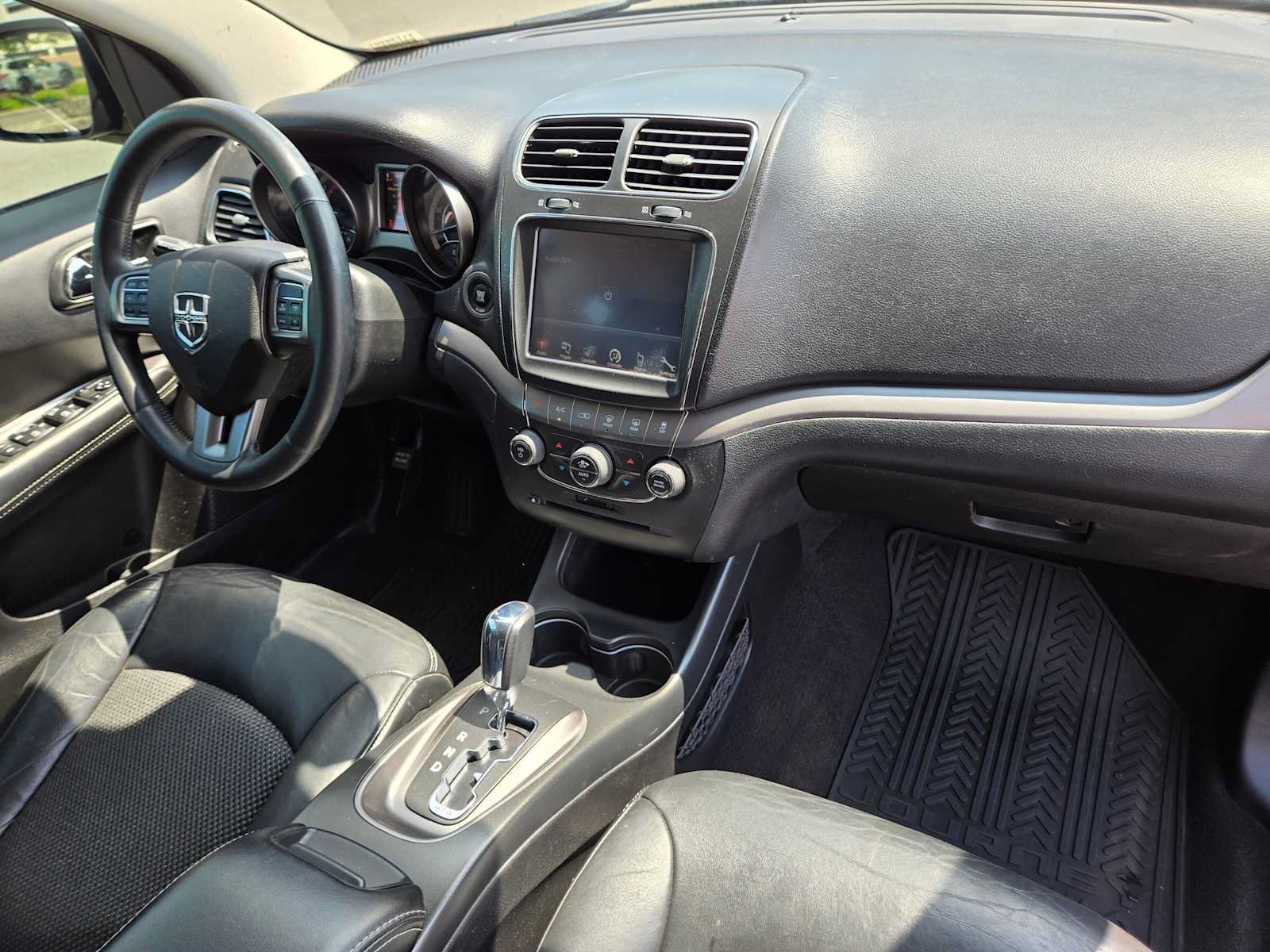 Used 2016 Dodge Journey Crossroad w/ Popular Equipment Group FWD image 11