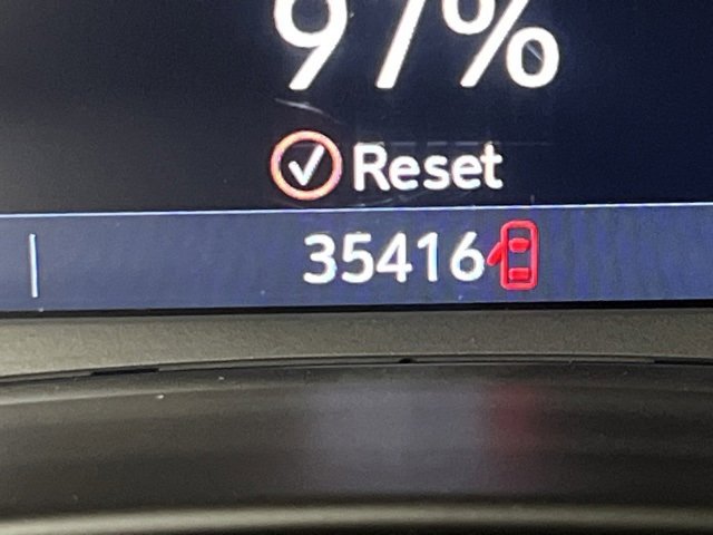 Used 2024 GMC Terrain SLE w/ Driver Convenience Package image 28