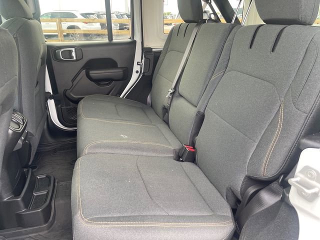 Used 2024 Jeep Wrangler Unlimited AWD/4WD image 17
