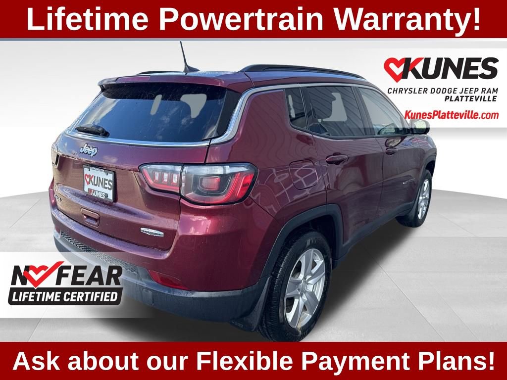 Used 2022 Jeep Compass Latitude w/ Convenience Group AWD/4WD image 4