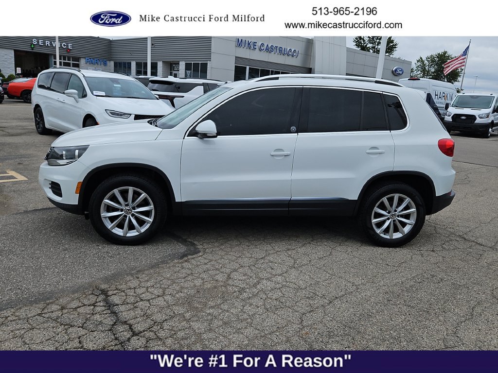 Used 2017 Volkswagen Tiguan Wolfsburg Edition AWD/4WD image 2