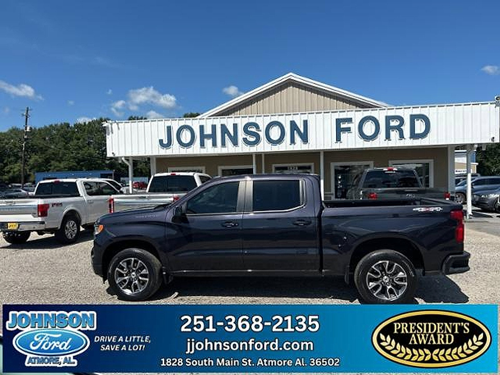 Used 2024 Chevrolet Silverado 1500 RST w/ Convenience Package II image 1