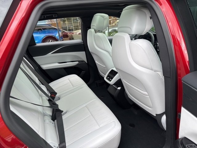 New 2025 Cadillac Lyriq Sport image 13