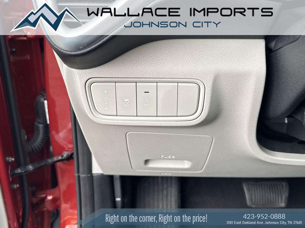 Used 2023 Kia Soul LX w/ LX Technology Package image 29