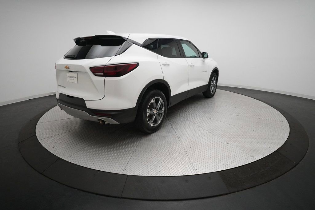 Used 2025 Chevrolet Blazer LT image 35