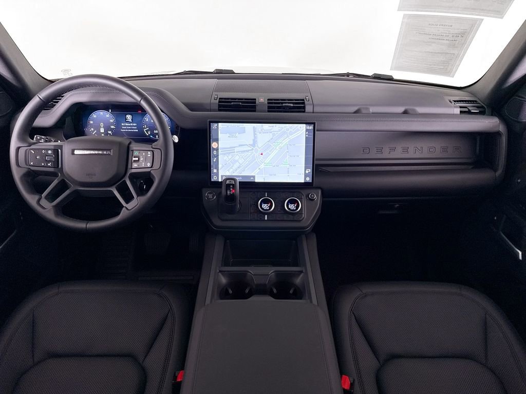 Used 2026 Land Rover Defender 110 X-Dynamic SE AWD/4WD image 9