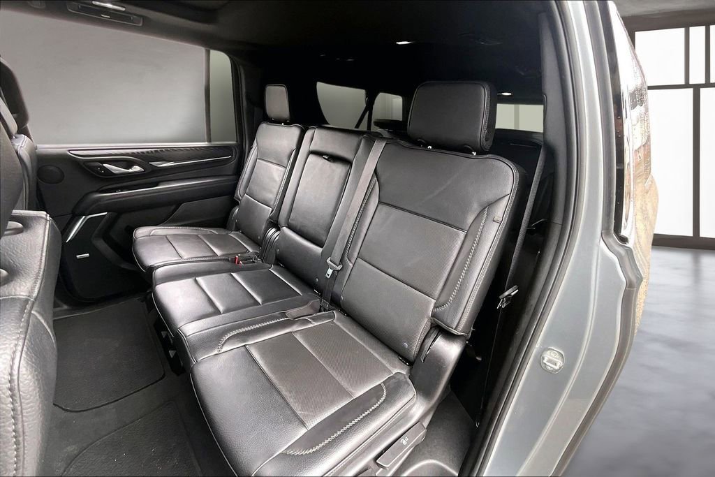 Used 2024 GMC Yukon XL Denali RWD image 22