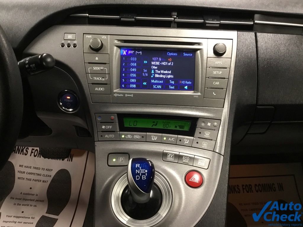 Used 2015 Toyota Prius Three w/ Solar Roof Package image 52