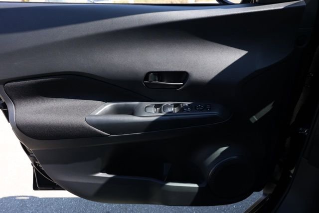 New 2025 Nissan Kicks Play S image 23