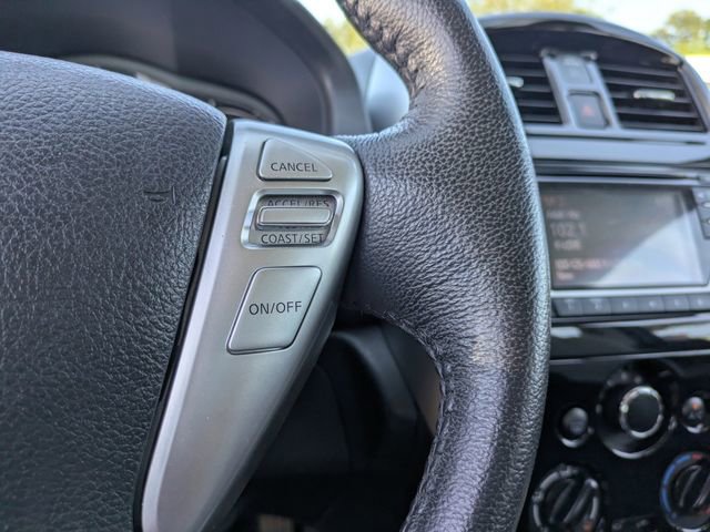 Used 2015 Nissan Versa Note SV FWD image 24