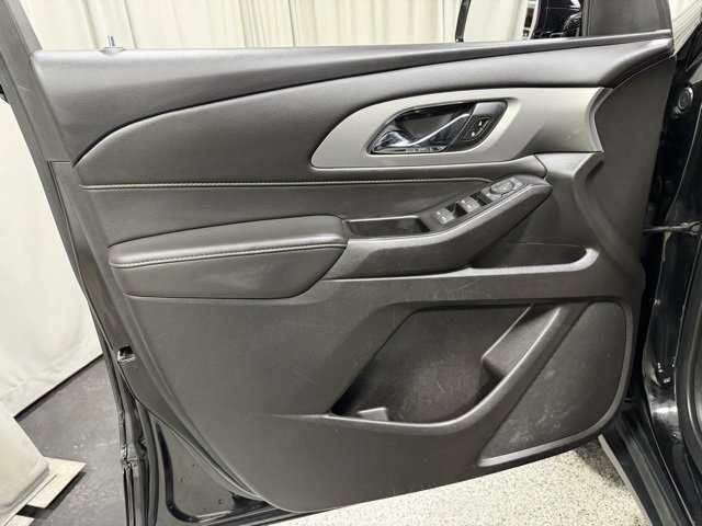 Used 2019 Chevrolet Traverse LS w/ LPO, Blackout Package image 18