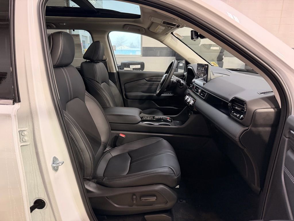 New 2026 Honda Pilot Touring image 18