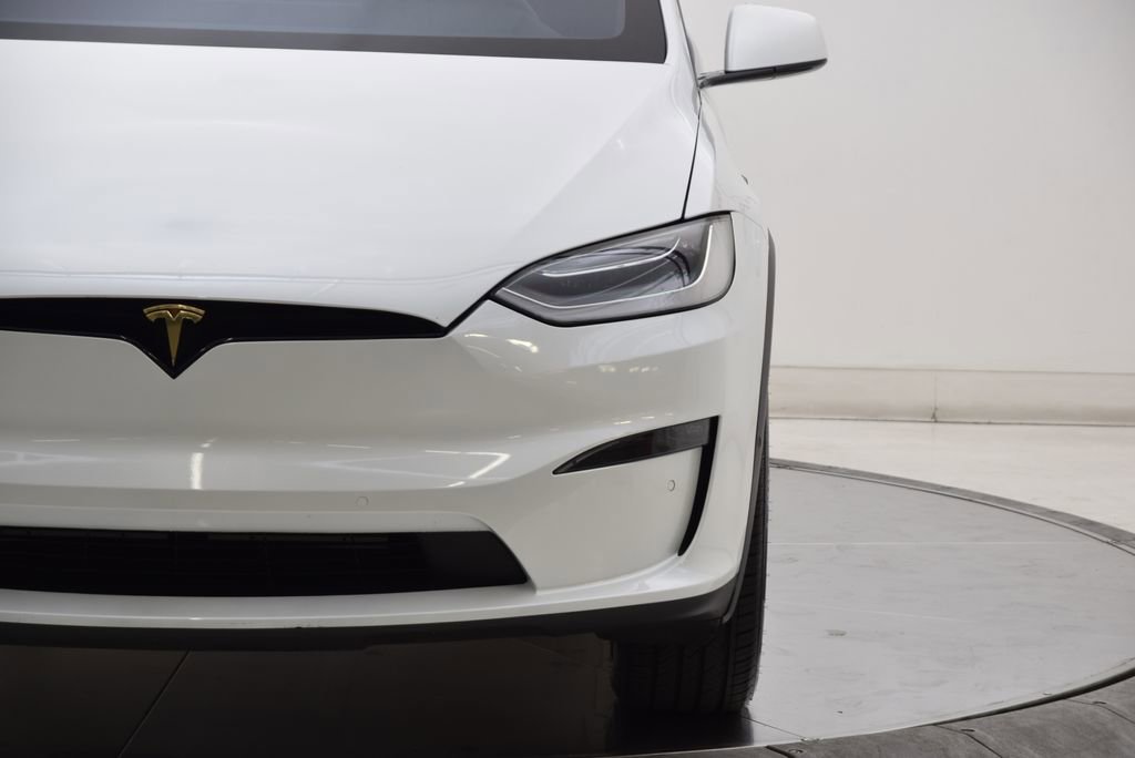 Used 2022 Tesla Model X image 10