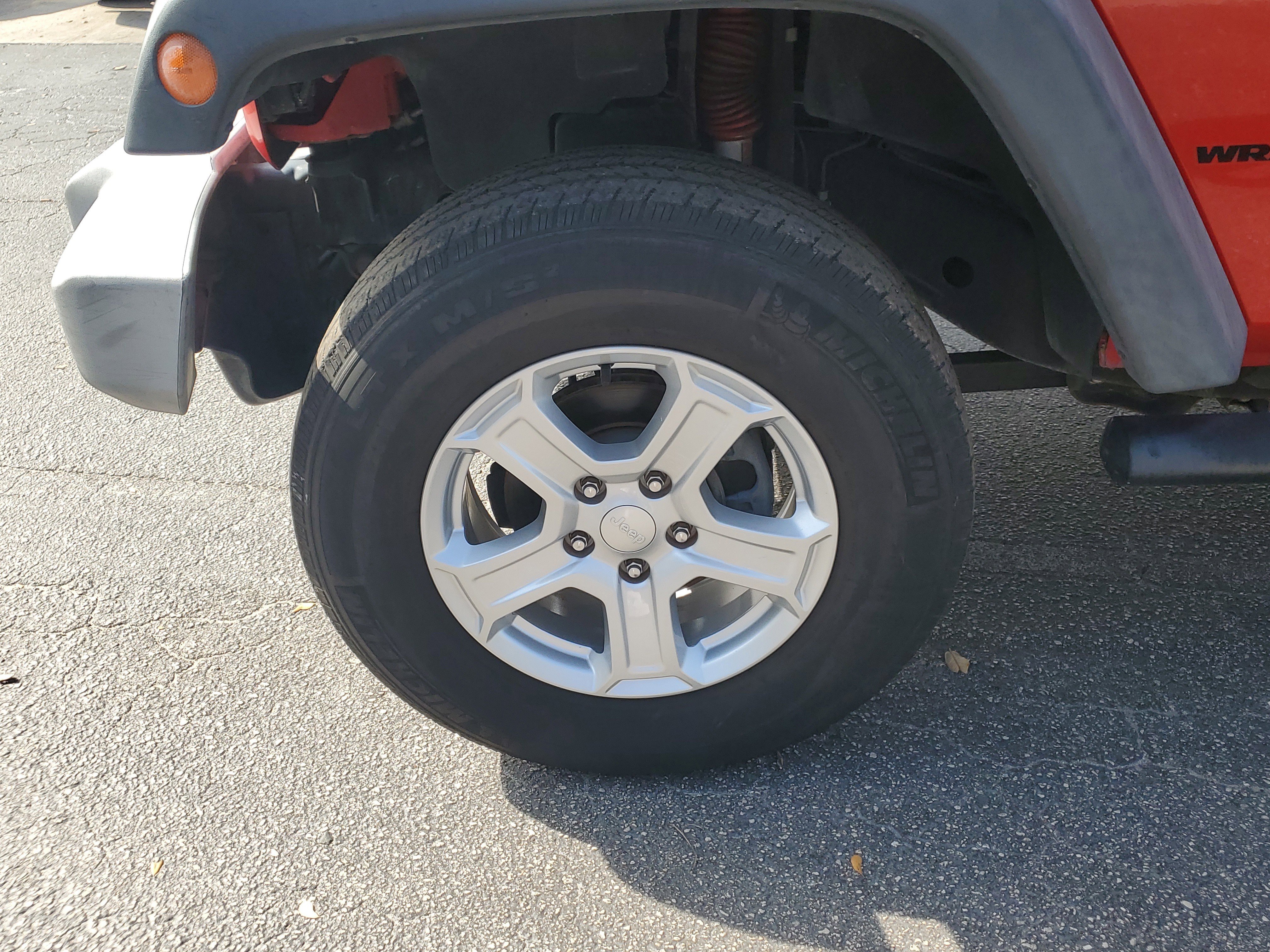 Used 2015 Jeep Wrangler Sport image 4