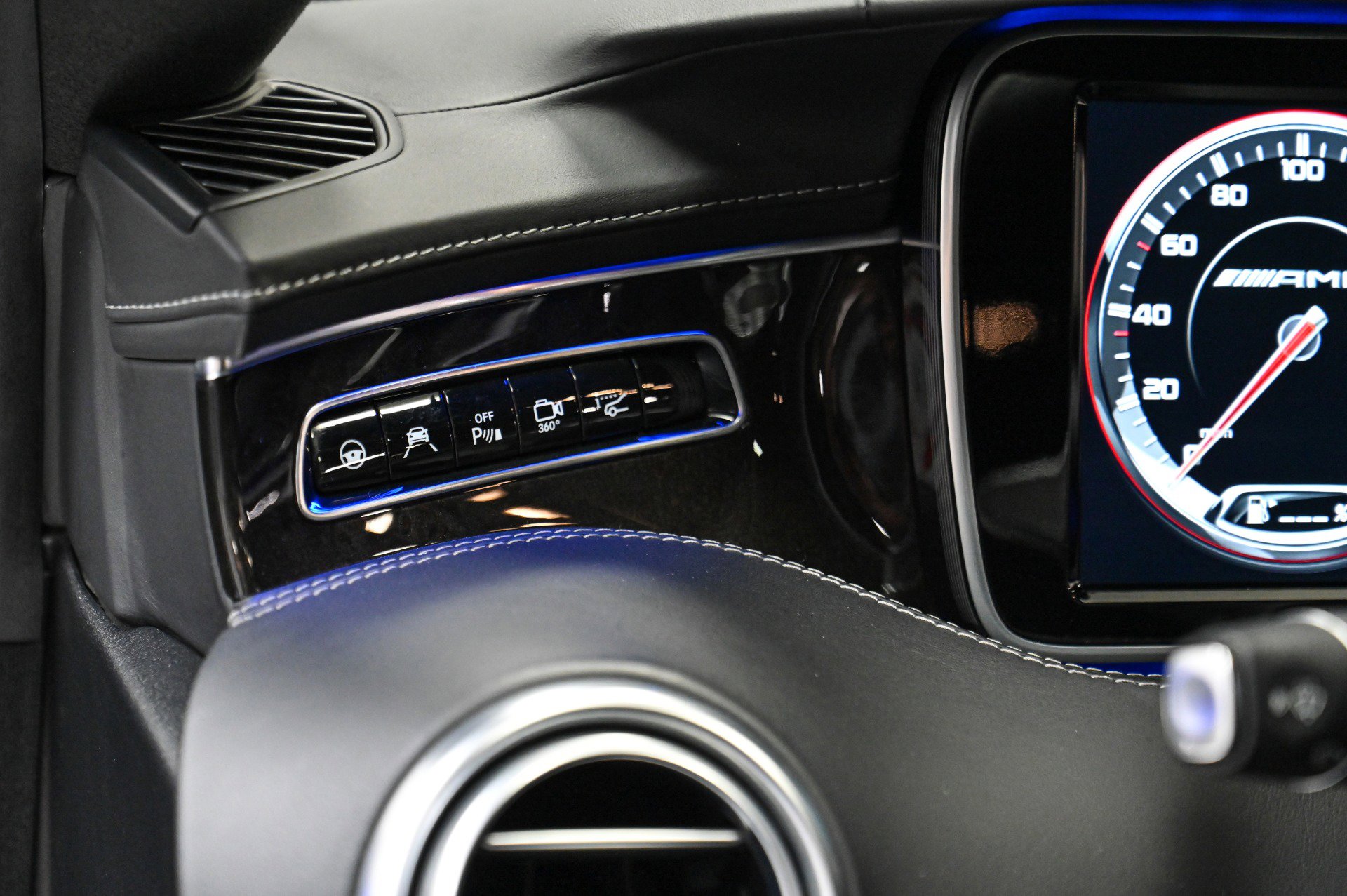 Used 2016 Mercedes-Benz S 63 AMG 4MATIC Coupe image 9