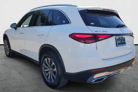 Used 2024 Mercedes-Benz GLC 300 image 13