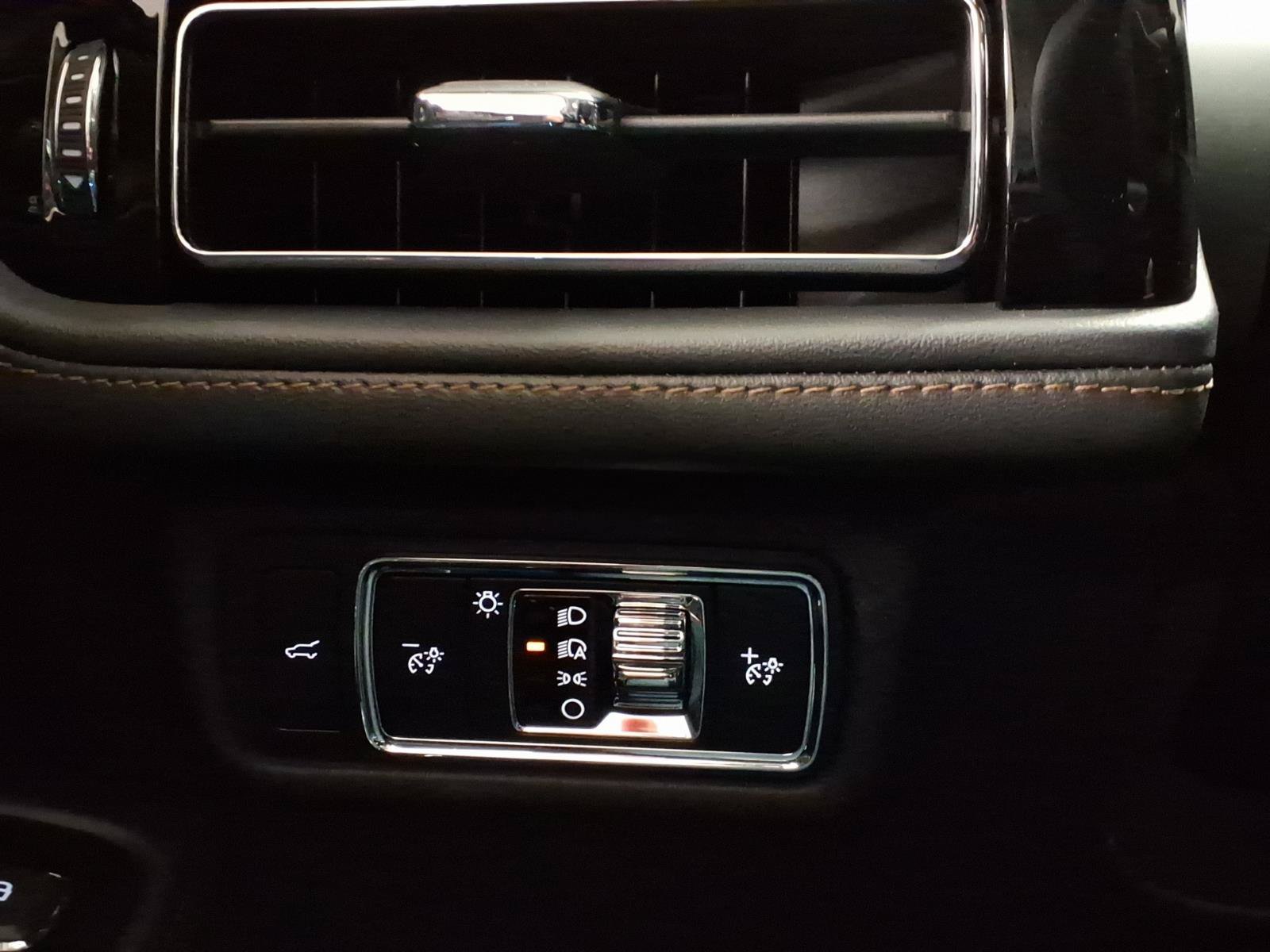New 2026 Lincoln Aviator Reserve w/ Illumination Package AWD/4WD image 24