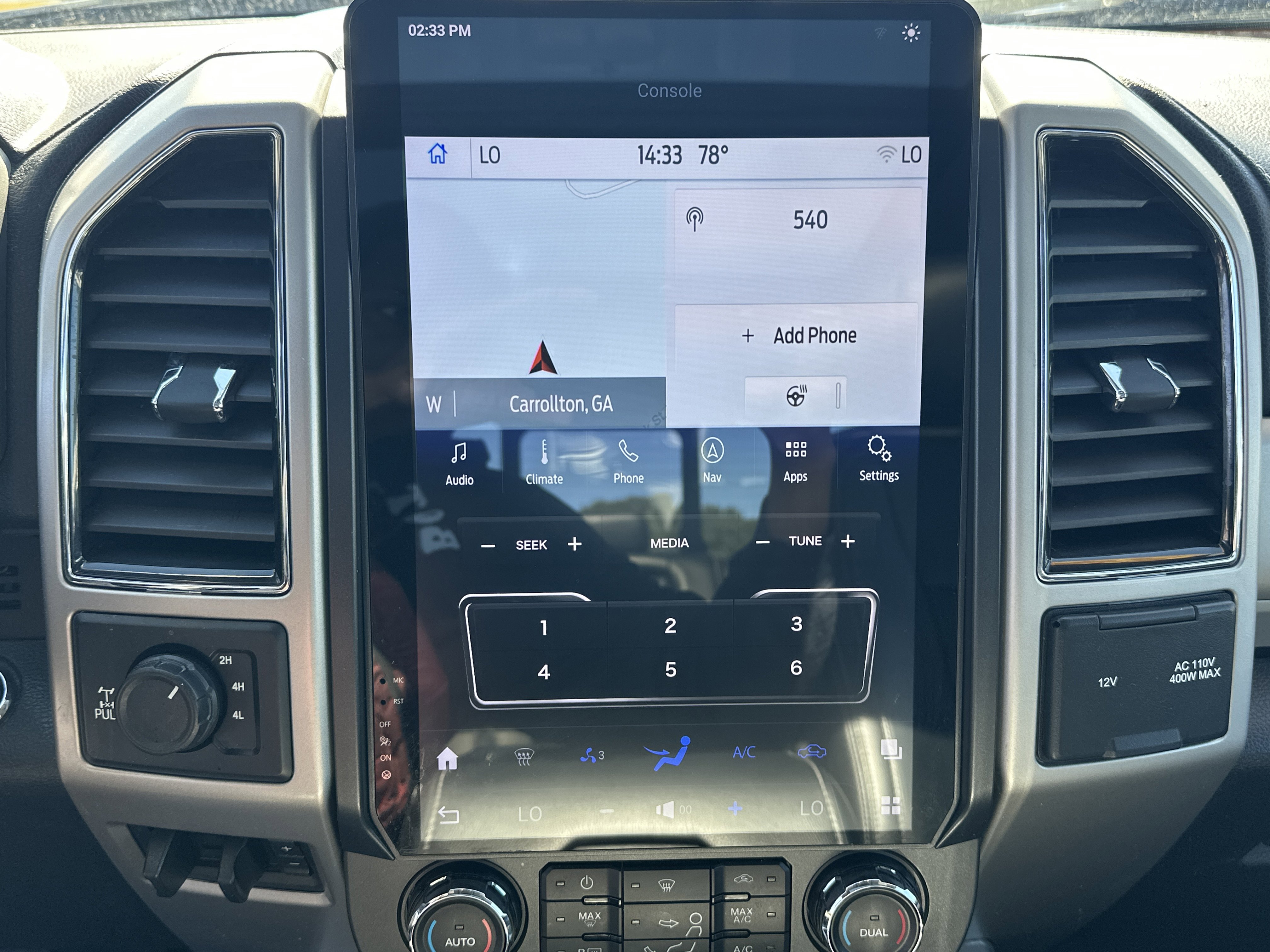 Used 2020 Ford F350 Lariat w/ Lariat Ultimate Package image 29