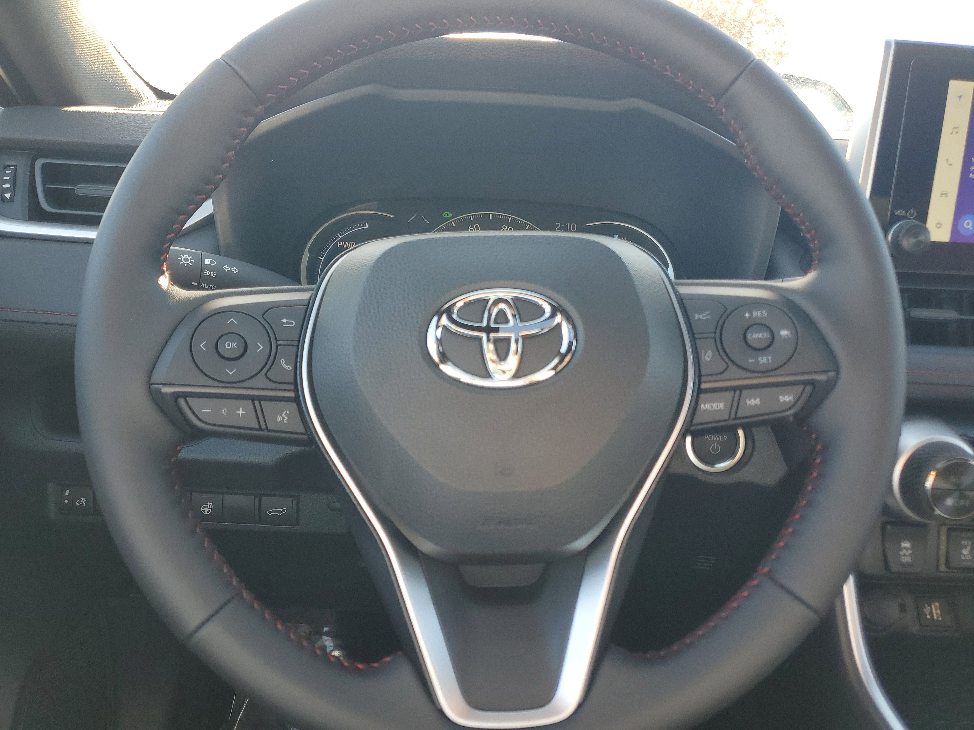 New 2025 Toyota RAV4 SE image 24