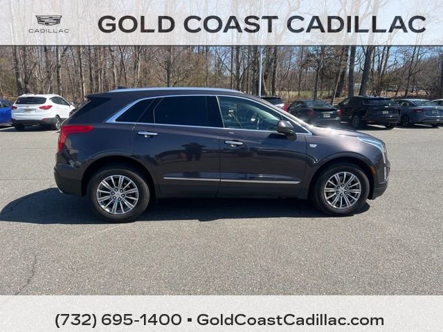 Used 2017 Cadillac XT5 Luxury w/ Driver Awareness Package image 4