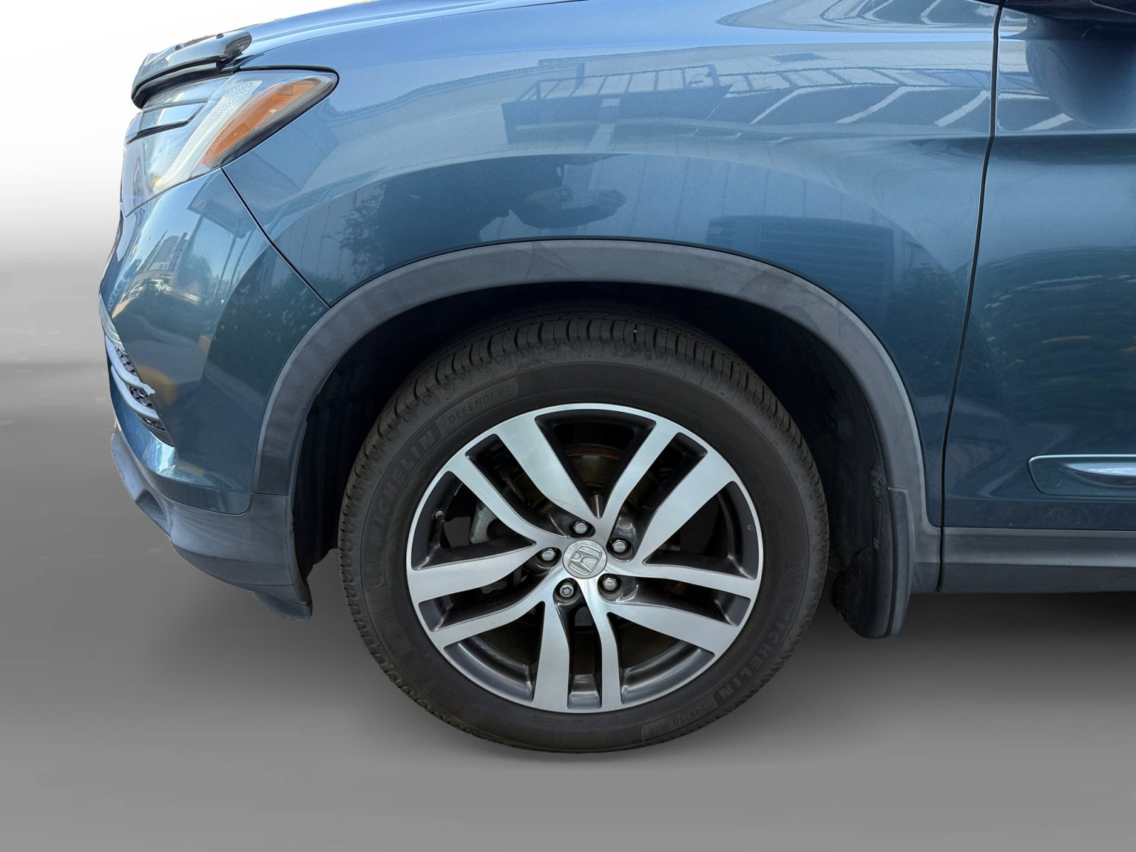 Used 2016 Honda Pilot Elite image 9