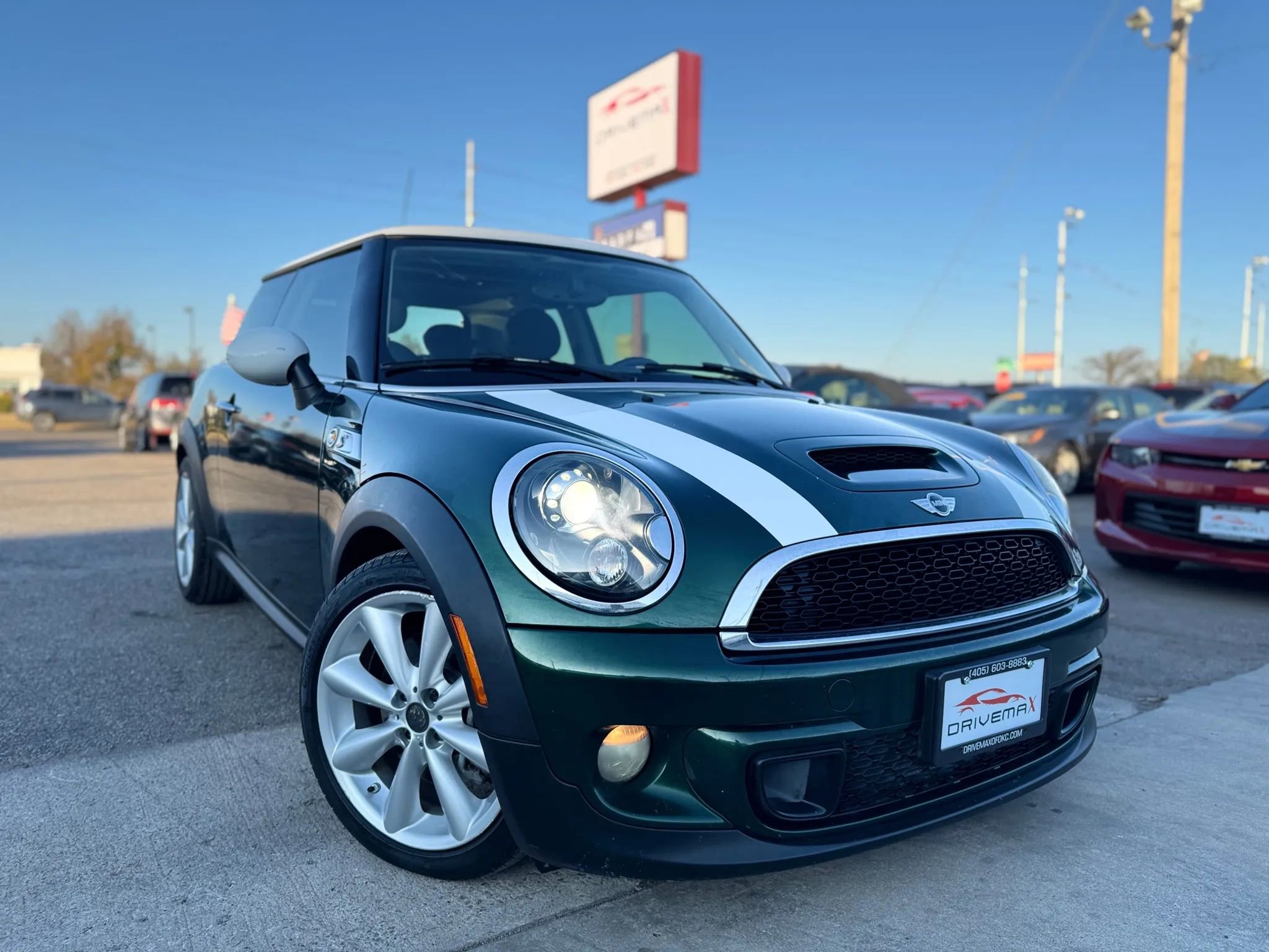 Used 2013 MINI Cooper S image 1