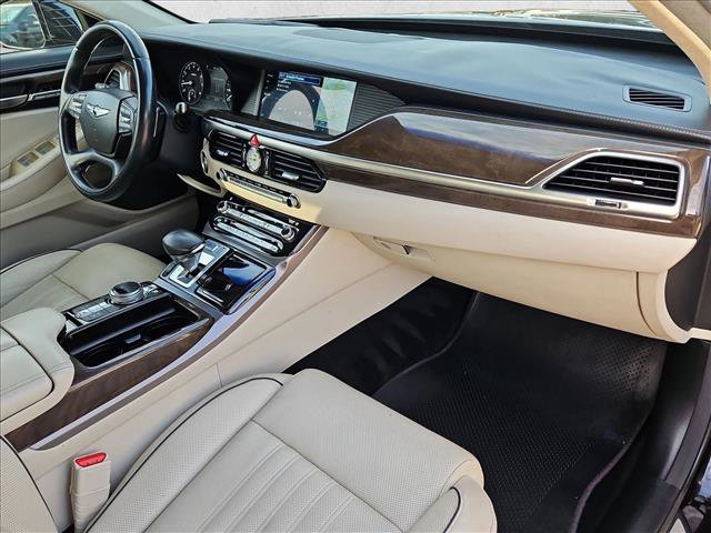 Used 2018 Genesis G90 3.3T Premium image 23