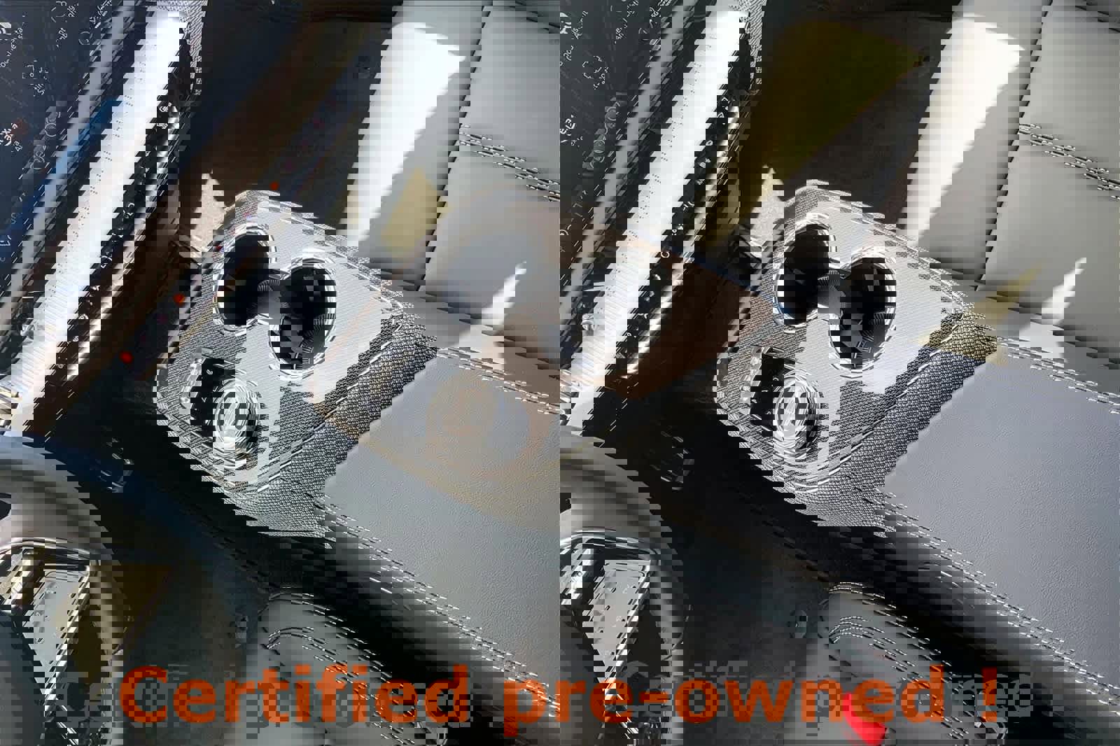 Certified 2025 Cadillac Optiq Sport 1 w/ LPO, ONYX Package image 17